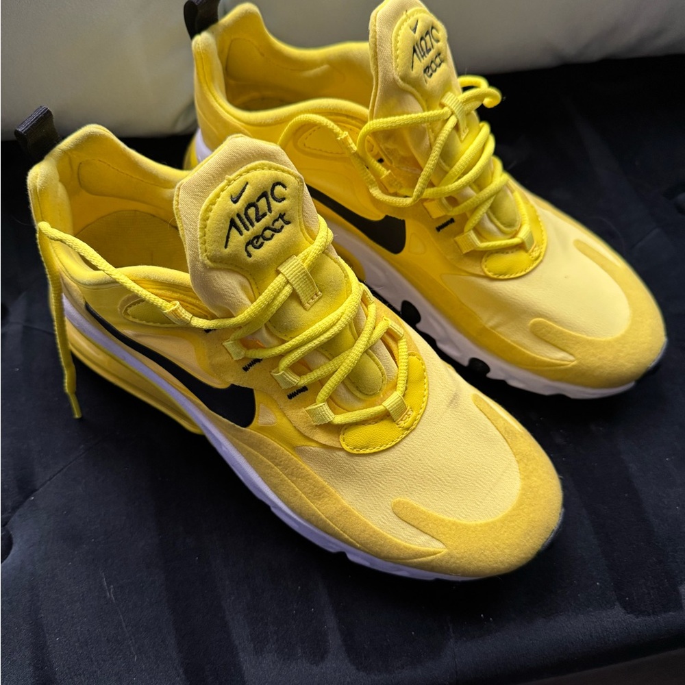 Nike Air Max 270 Bright Yellow Sneakers